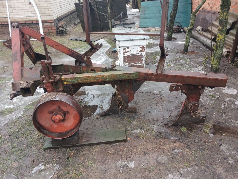 Плуг  плн   3-35