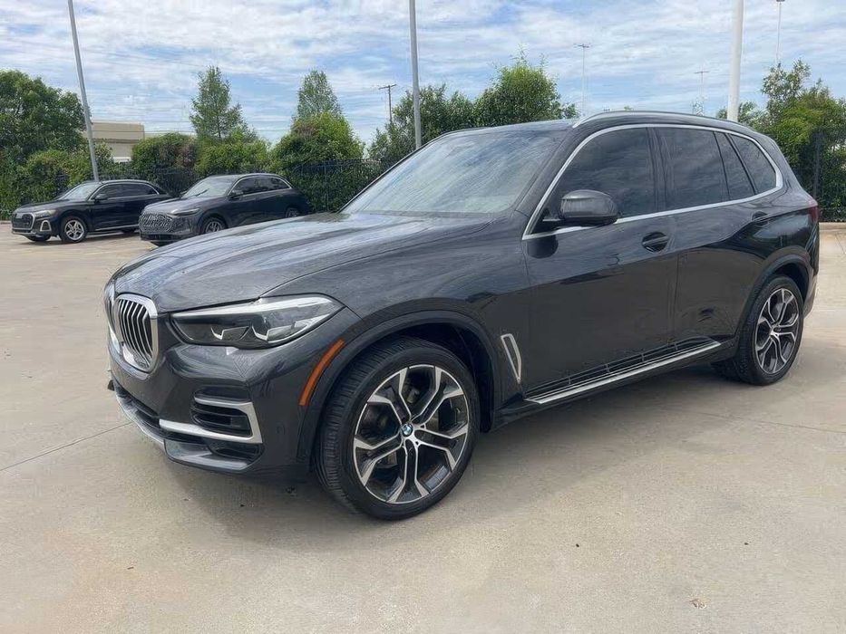 BMW X5      2022
