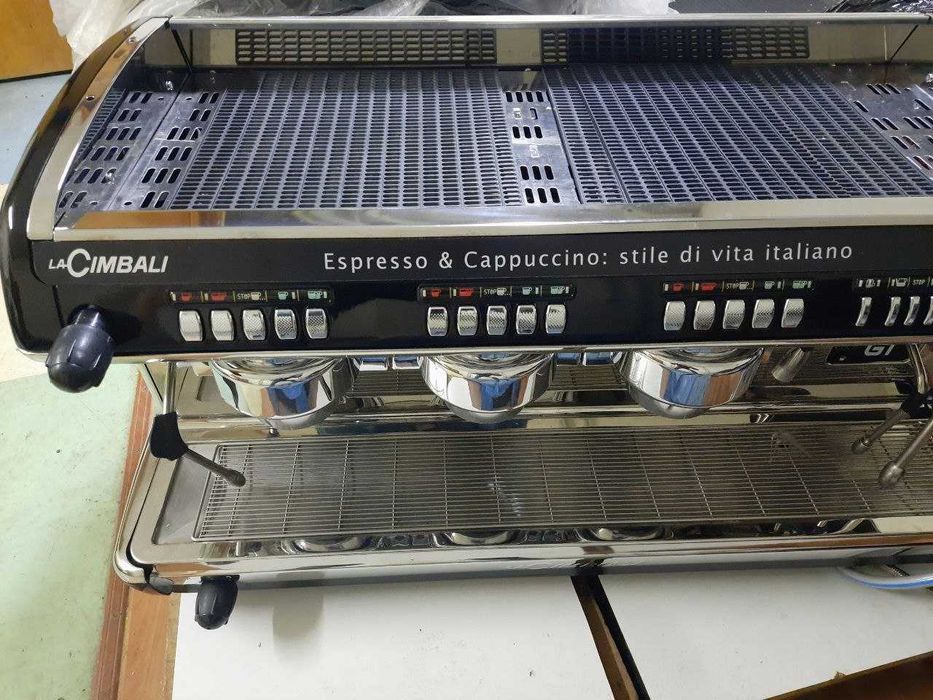 Професійна  кавомашина La Cimbali M39 Dosatron Turbosteam 3 GR