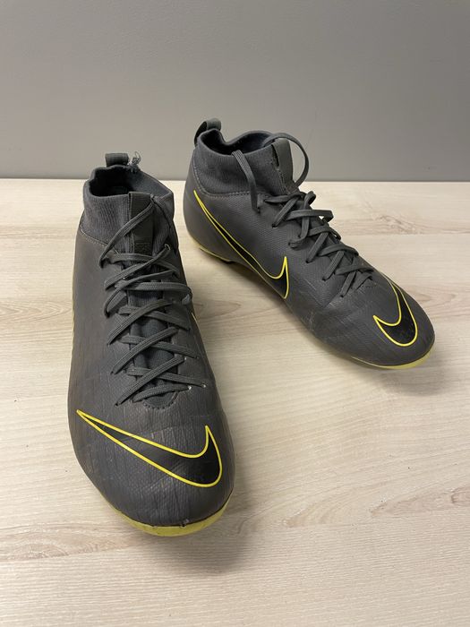 Buty piłkarskie Nike Mercurial Superfly 6 Pro FG