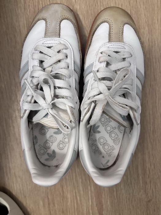 Sapatilha adidas samba