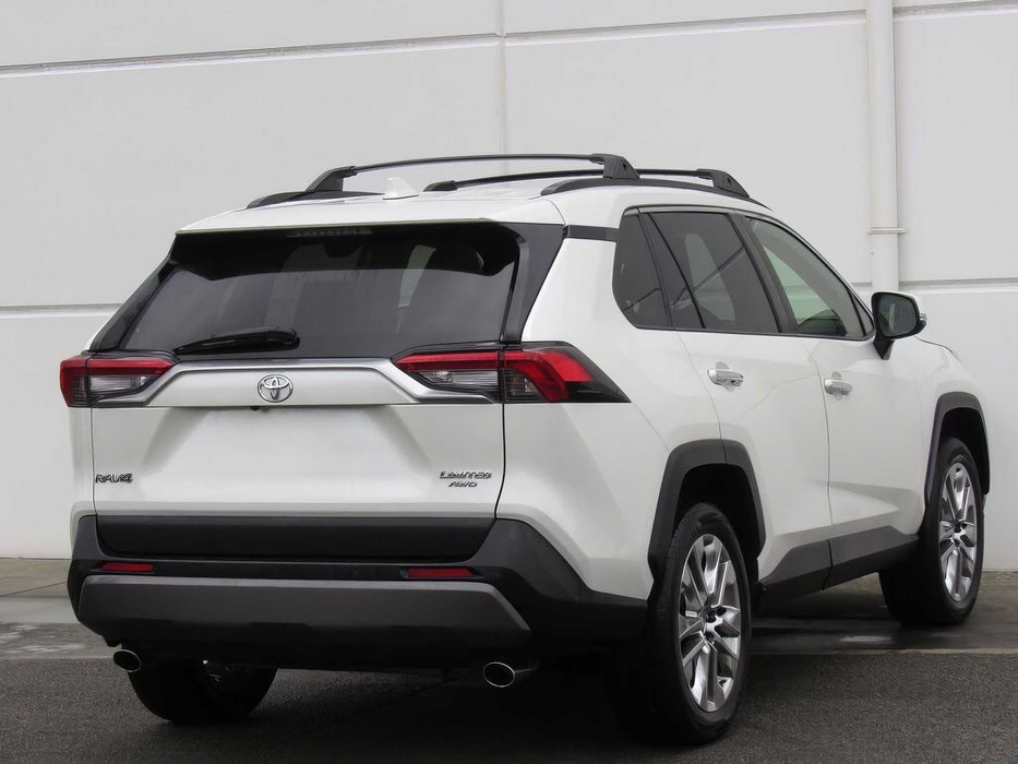 Toyota RAV4      2020