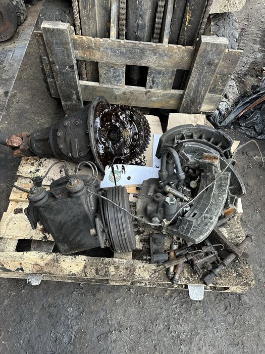 Розбираю Львівський навантажувач 5т погрузчик кара львівська