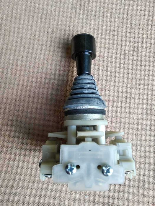 Переключатель ПК12-21-821