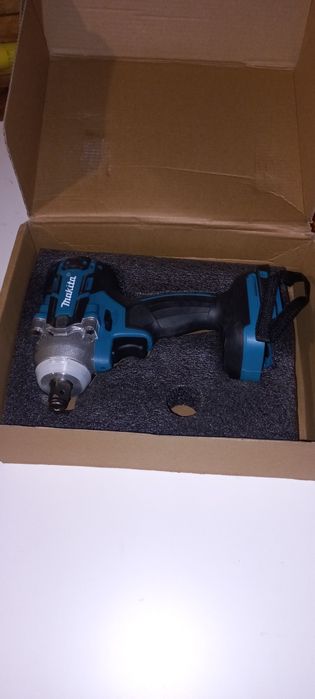 Klucz udarowy makita 18v nowa