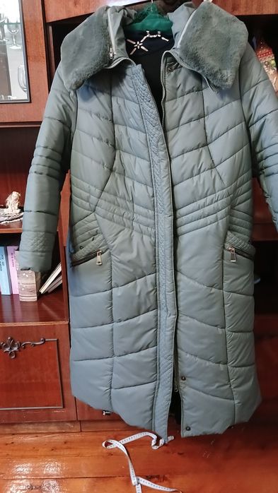Зимовий плащ 58р з капішоном, довгий
