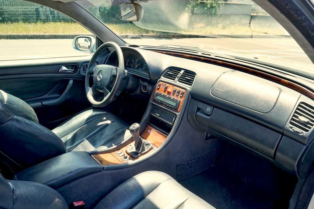 Mercedes-Benz CLK 200