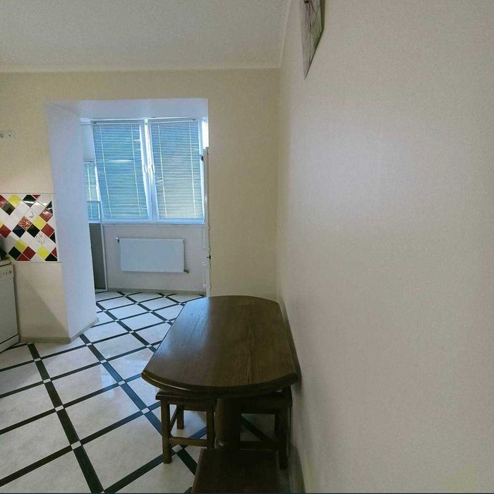 Продаю 2к квартиру з Євроремонтом в жилому стані.Цегляний будинок.Газ