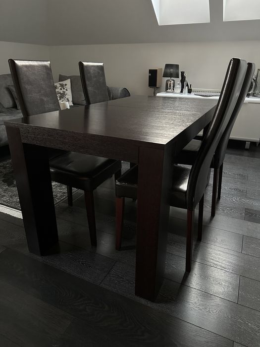 Stół rozkł. + 6 krzeseł z Paged Meble