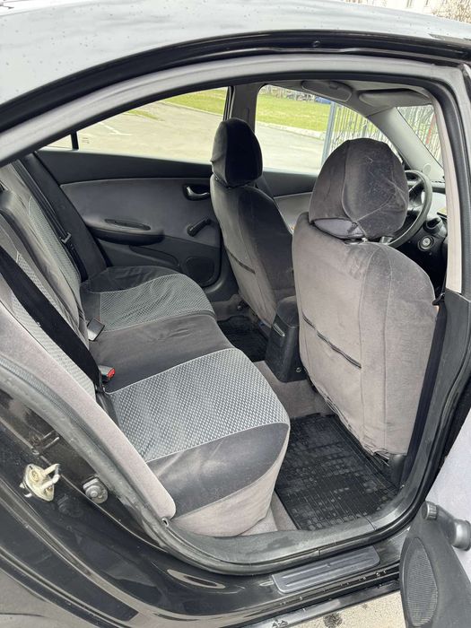 Nissan primera p12