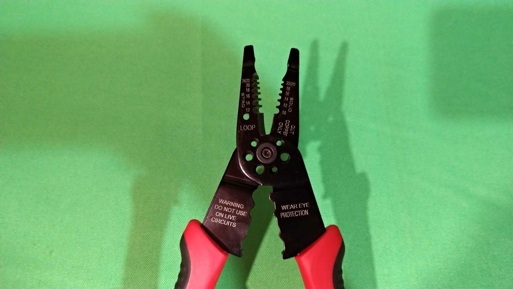 Съемник изоляции с обжимкой клемм: 158 грн. - Ручний інструмент Харків ...