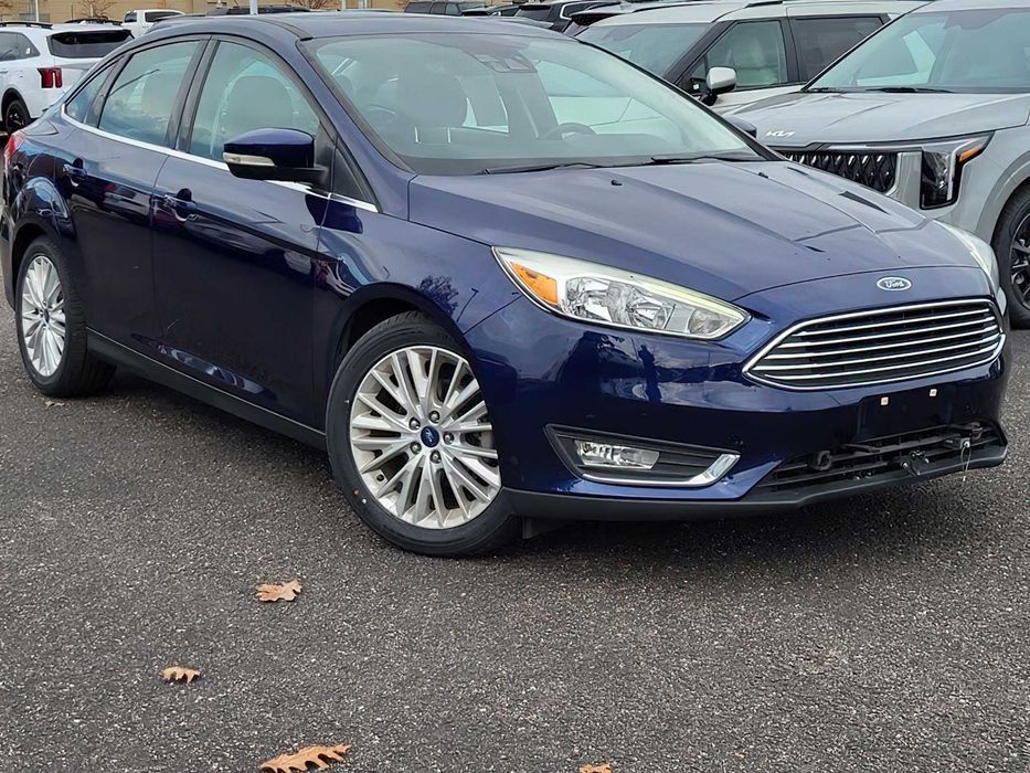 Ford Focus Titanium      2017