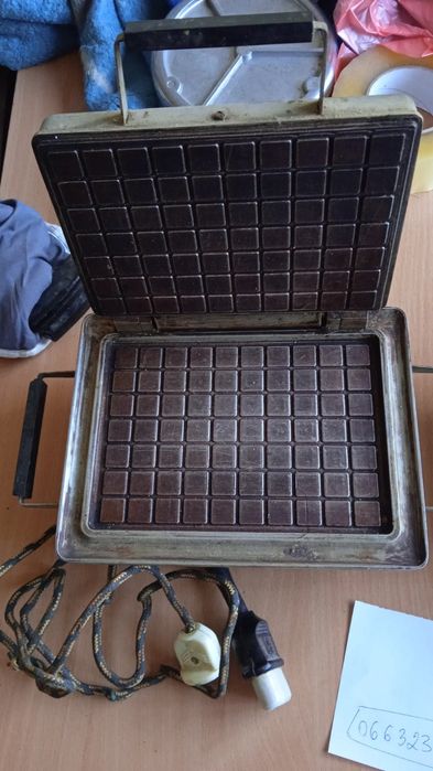 Вафельница Еста,Эста,кофеварка