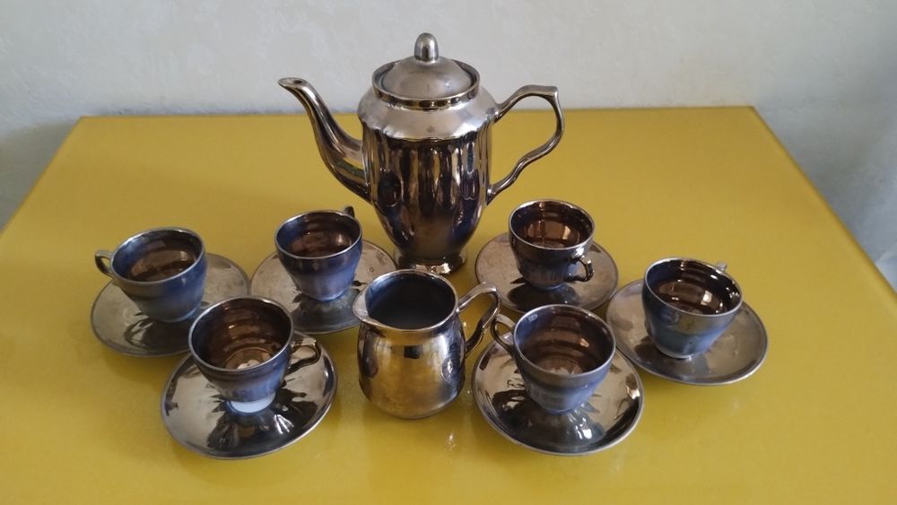Кавовий сервіз з порцеляни на 6 персон (ретро, з люстровим покриттям)