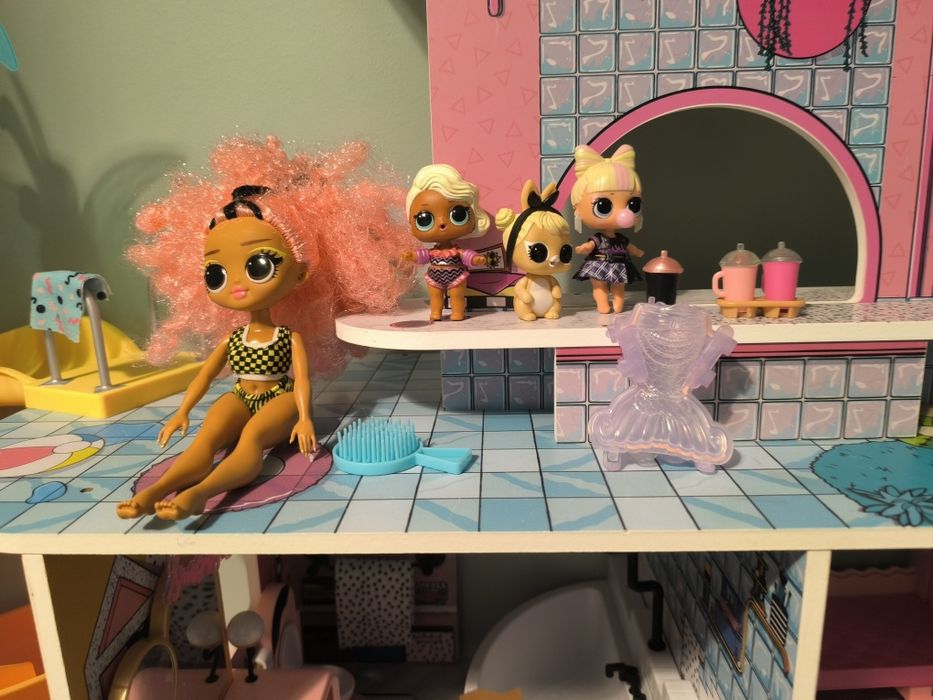 Duży domek LOL Surprise + lalki i akcesoria | bardzo dobry stan