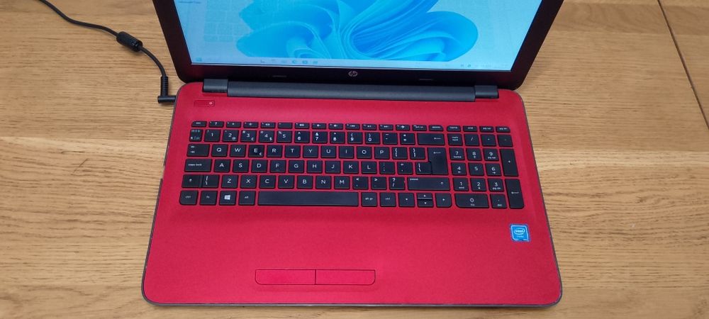 Laptop HP 250 G4 i3 5th SSD Win11 gwarancja.
