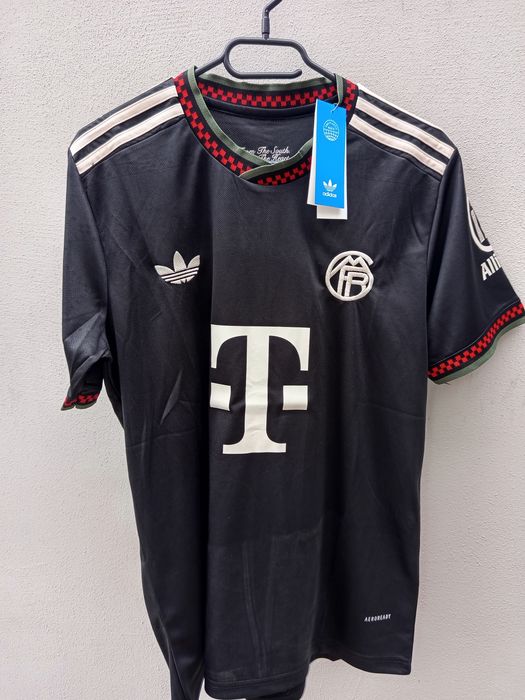 BAYERN MONACHIUM Adidas koszulka piłkarska r.M