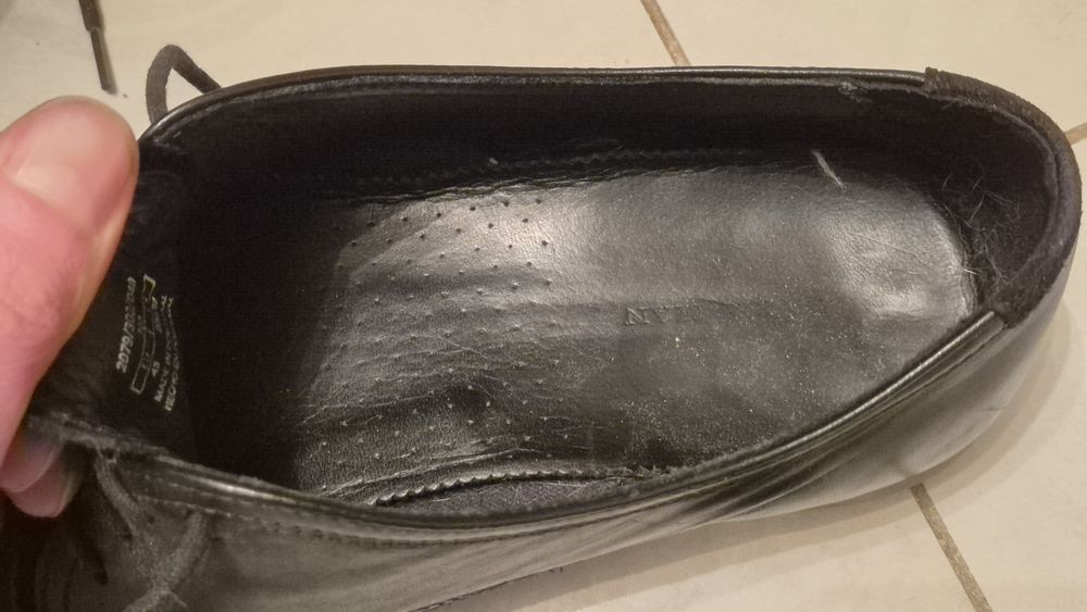 Buty Zara Man skórzane z Portugalii roz. 43