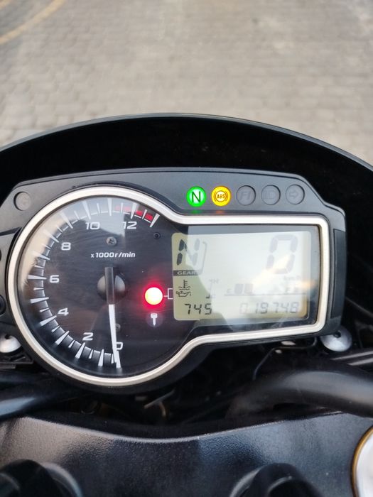 Suzuki GSR 750A 2016 ABS IXIL