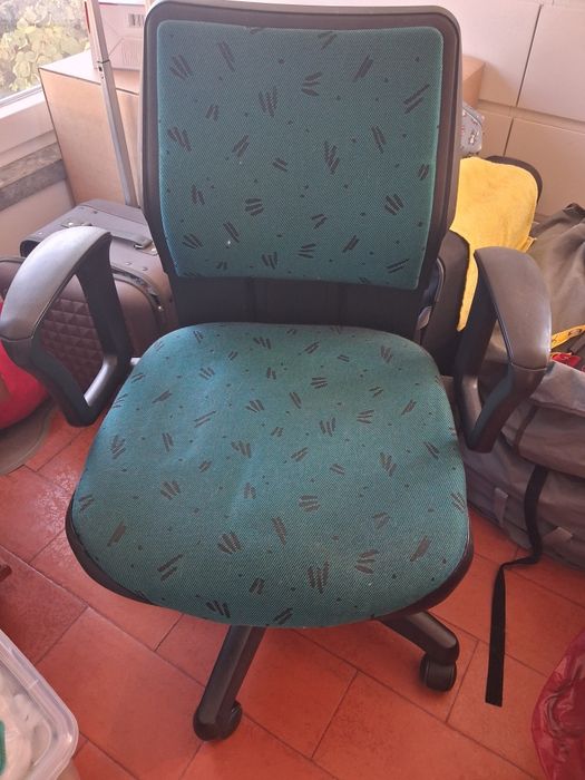Cadeira escritorio verde