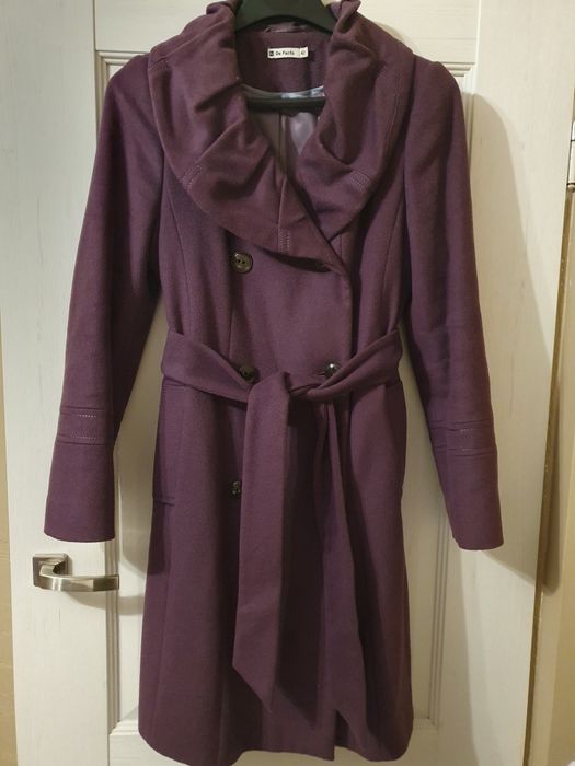 Płaszcz damski śliwkowy r.42