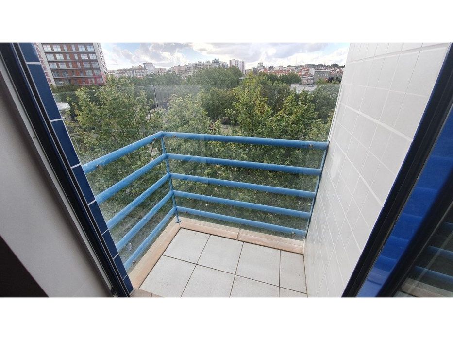 T3 para arrendamento no centro do Parque das Nações