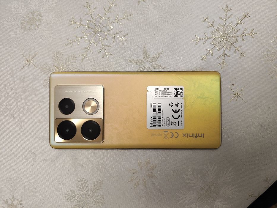 Telefon infinix note 40 pro