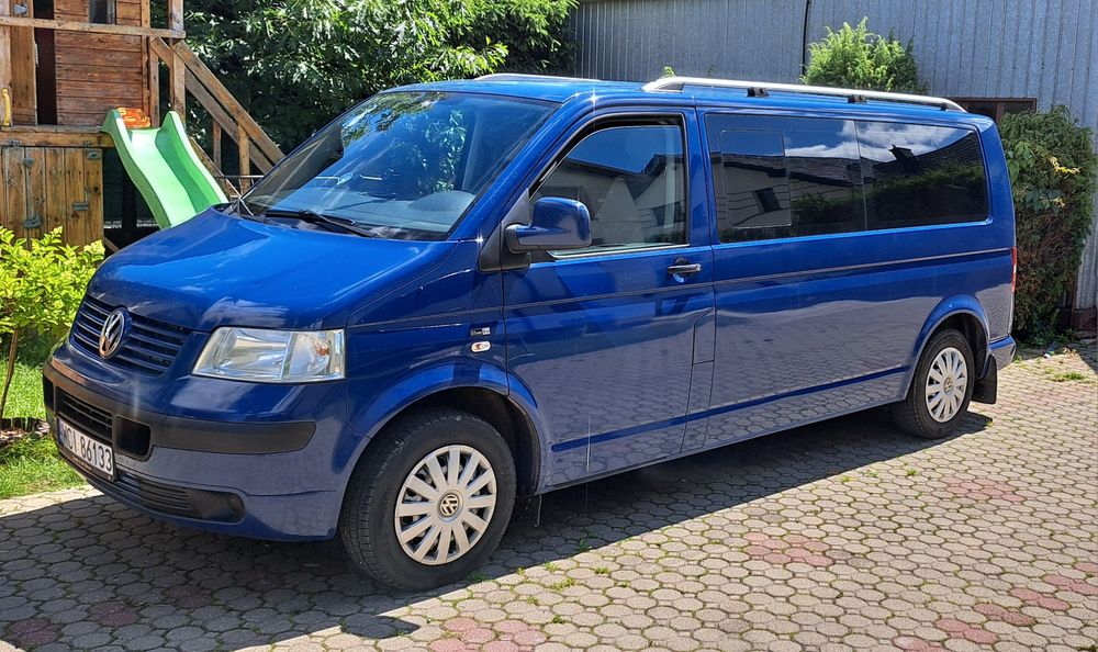 Wynajem busa 9 osobowy