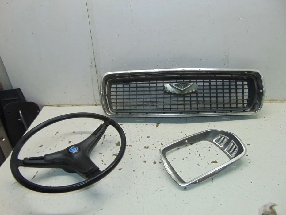 Mazda 818 Volante/Grelha