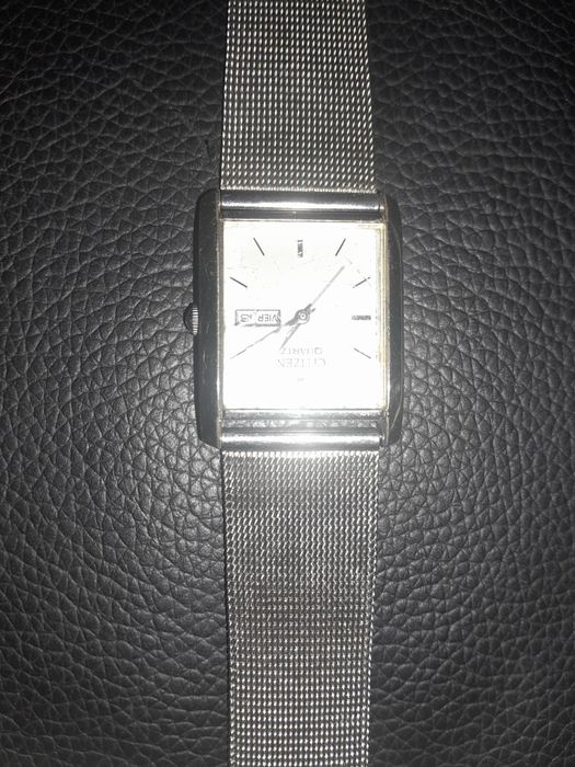 Годинник сітізен.