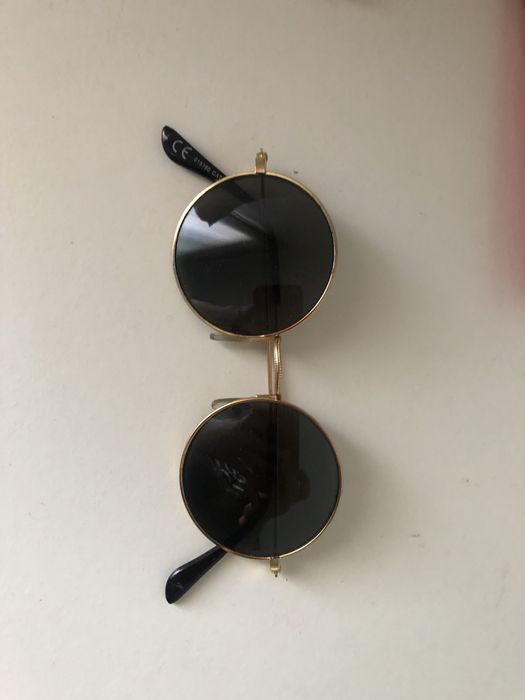 Oculos de sol redondos