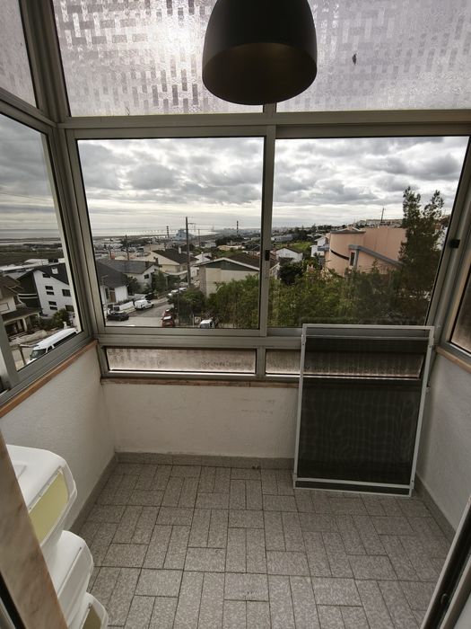 Quarto 550€ Santa Iria de Azoia