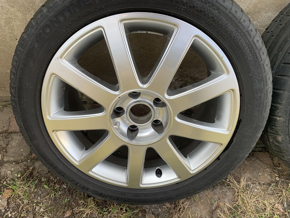 Kola felgi aluminiowe Audi 235/45R17 opony Continental