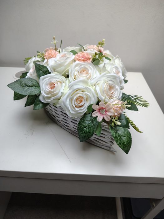 Serce w wiklinowej osłonce , stroik na grób