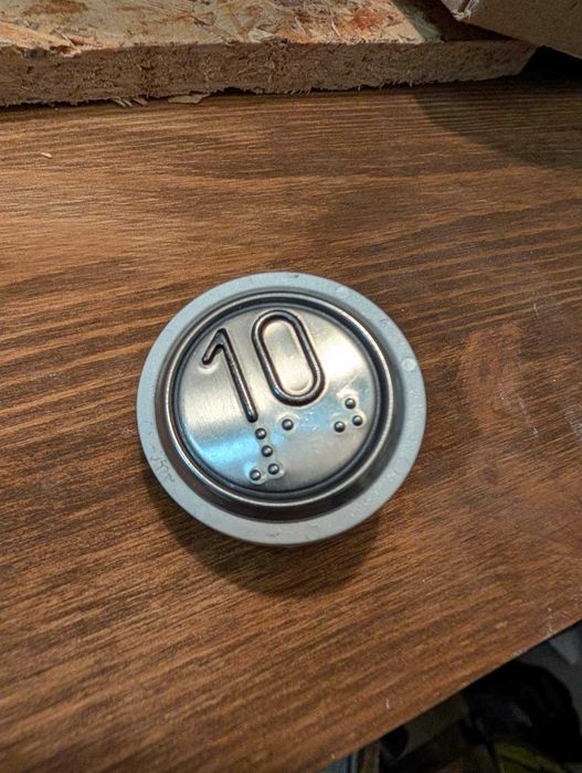 Кнопка ліфта , каратліфт, 10 поверх 2 шт