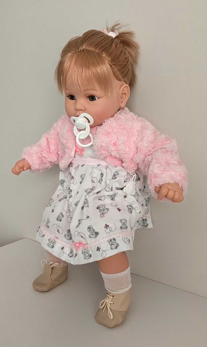 Duża Lalka hiszpańska dziewczynka z kucykami, mówi, zamyka oczy 64cm