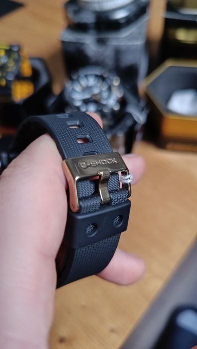 Zegarek Casio G-Shock GD-400GB-1B2ER