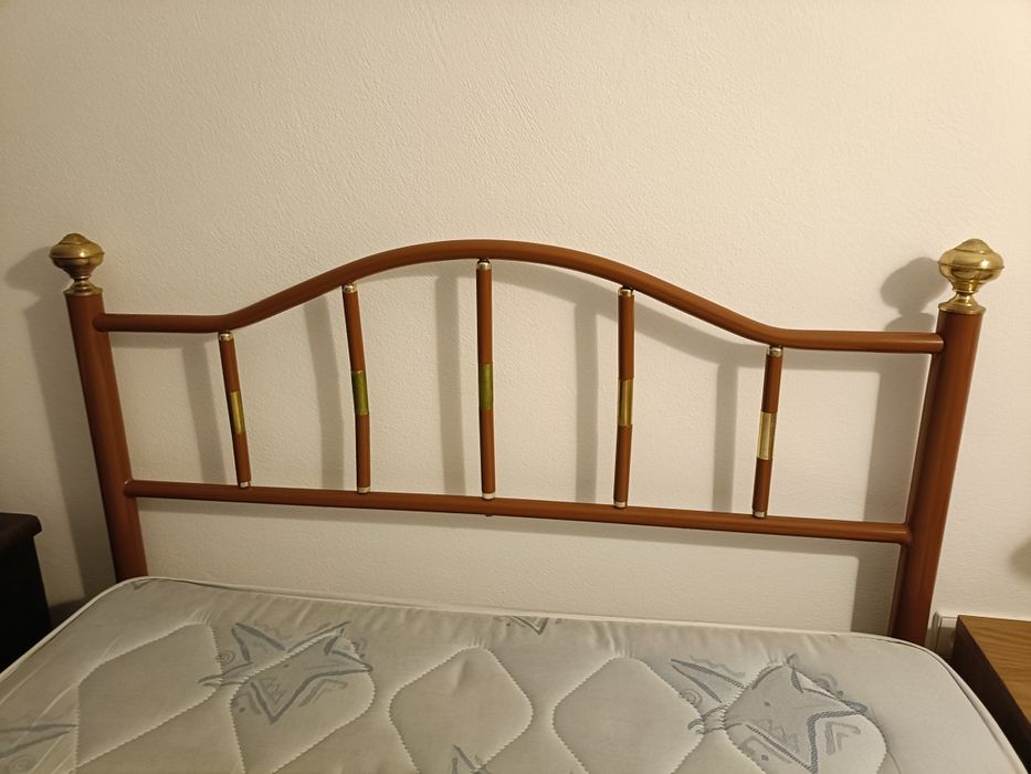 Cama Corpo e Meio 190x130cm