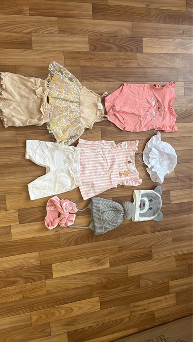 Одяг для дівчинки