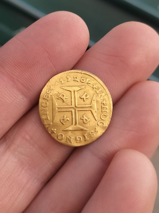 Moeda em ouro 1000 reis de D. João V 1726 RARA