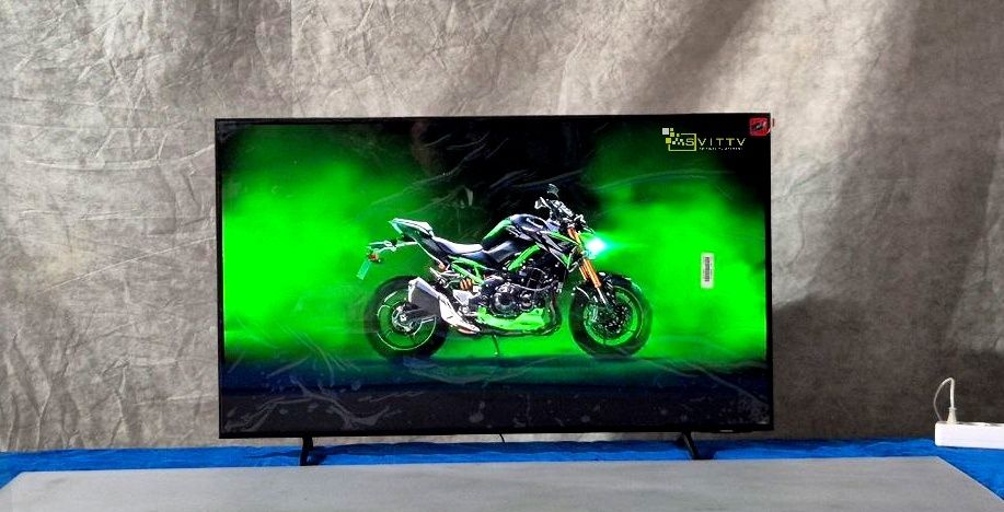Samsung 43BU8079 Crystal / 4K / Wi-Fi / Smart Tv / Новий.