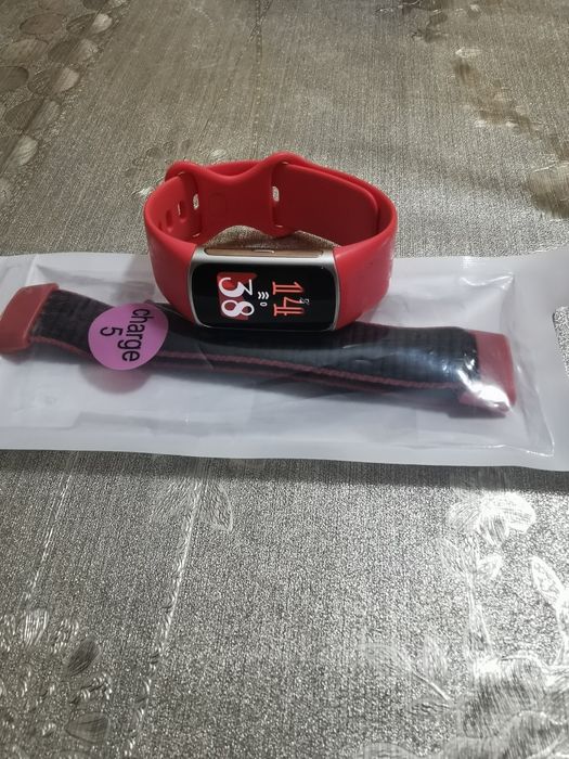 Opaska Fitbit sarge 6 używana