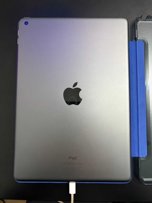 iPad 10.2" 9ª geração 64 GB - WiFi - Cinzento Sideral + Apple Pencil