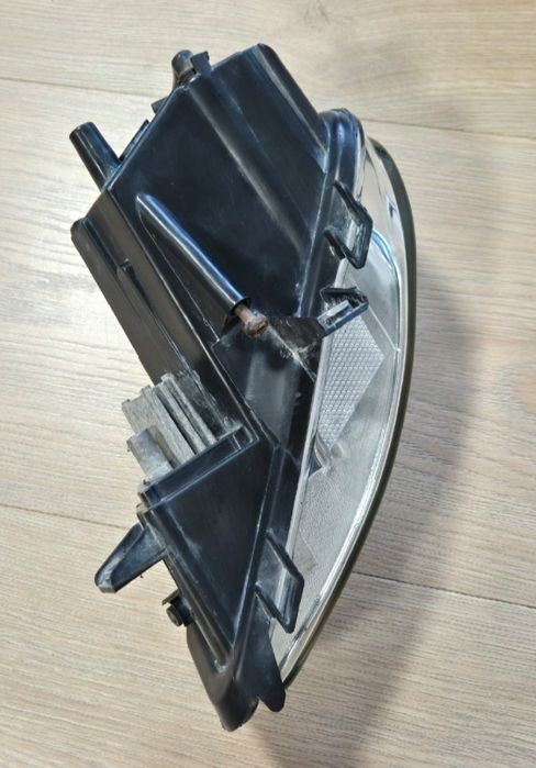 lampa halogen LED actros