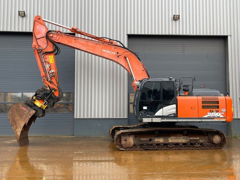 Koparka Hitachi ZX250LC-6