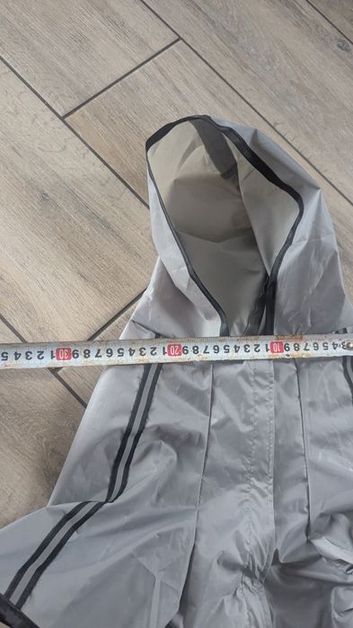 Одяг для собак і котів переноска дощовик