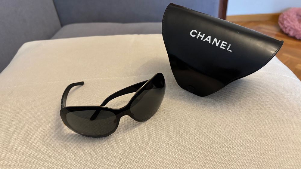 Okulary przeciwsłoneczne CHANEL