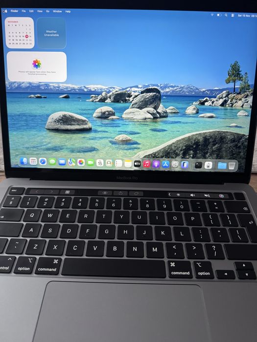 MacBook Pro 13” 2020 – i7 / 32 GB RAM / 512 GB SSD Katowice