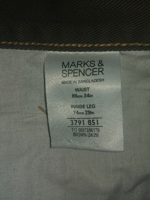 Spodnie Mark & Spencer. Rozmiar 34/29. Polecam !!!