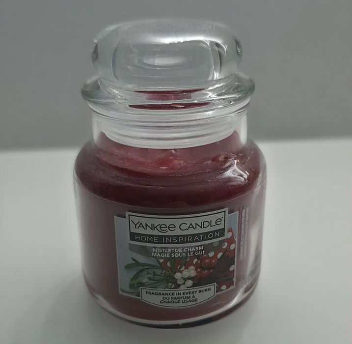 Yankee Candle Mistletoe Charm 104g